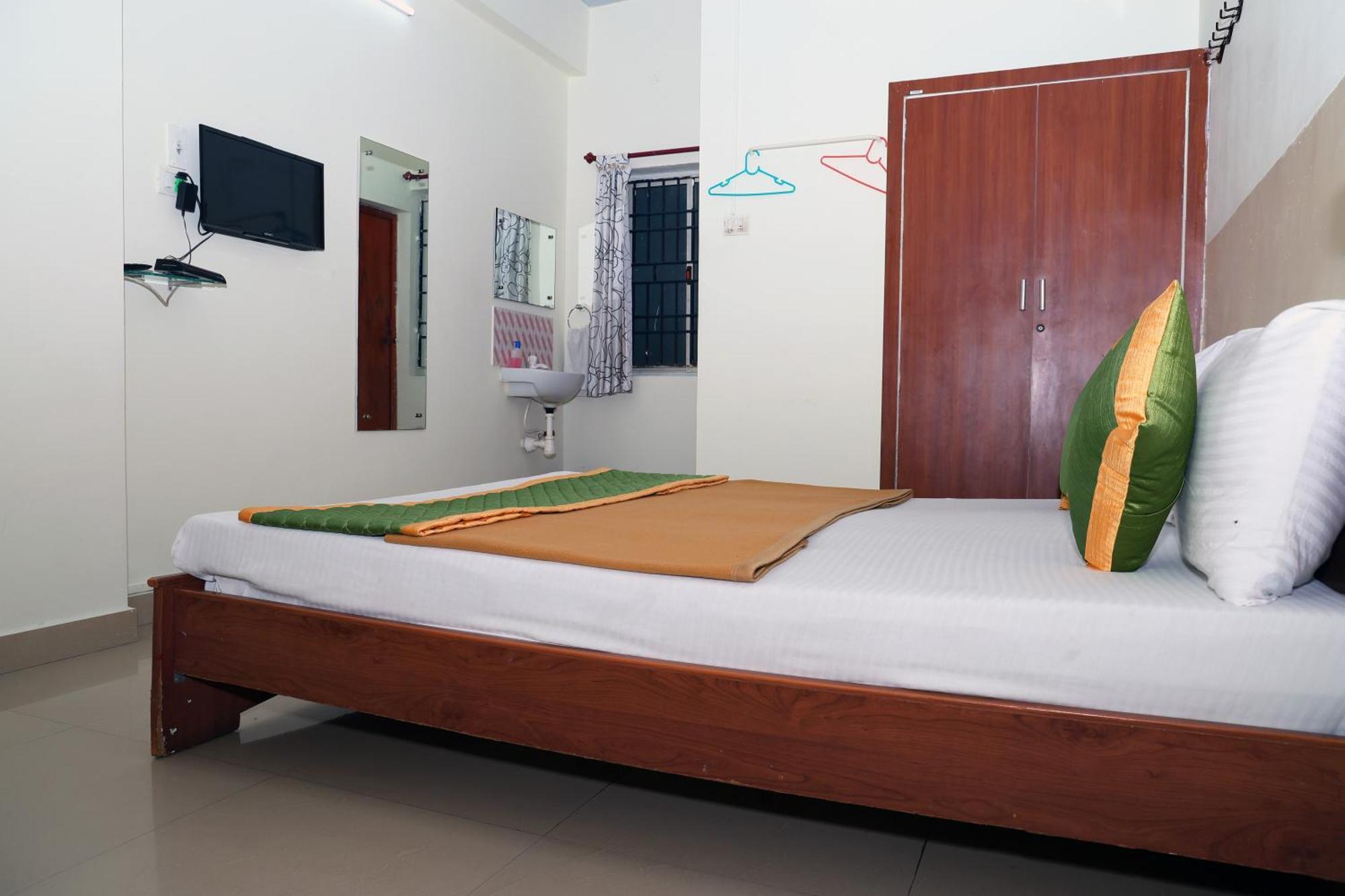 Royal Green Airport Transit Accommodation เชนไน ภายนอก รูปภาพ